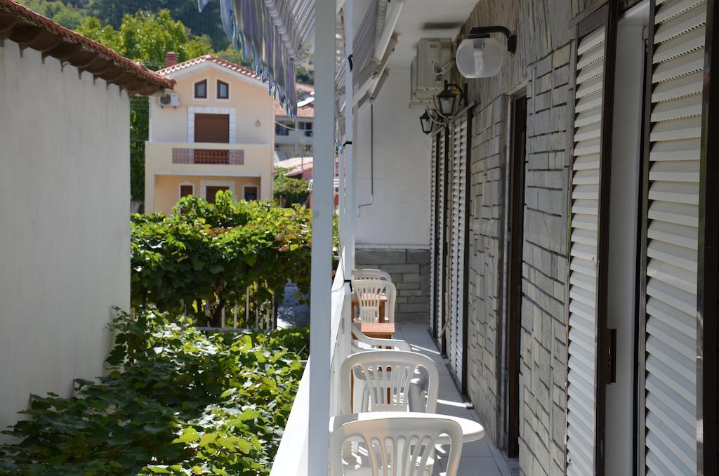 Chrisi Akti Hotel Skala Potamia  Extérieur photo