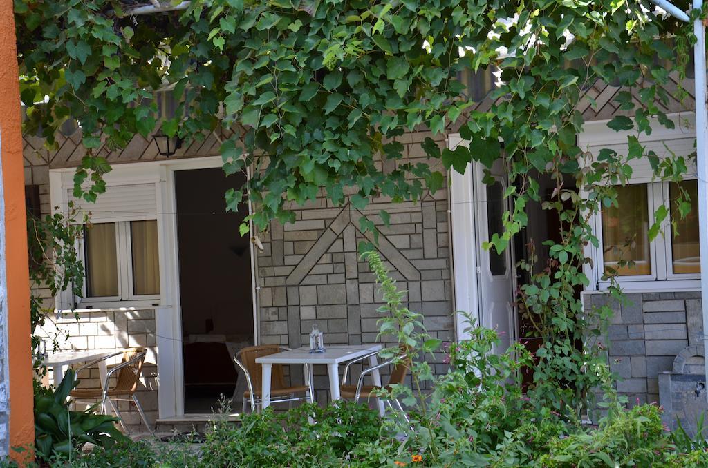 Chrisi Akti Hotel Skala Potamia  Extérieur photo